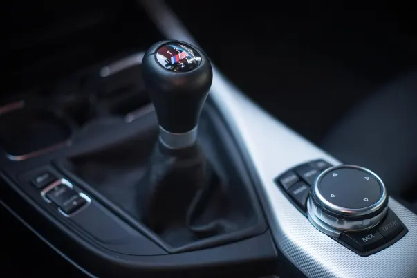 МилионПот Казино Android/iOS приложение